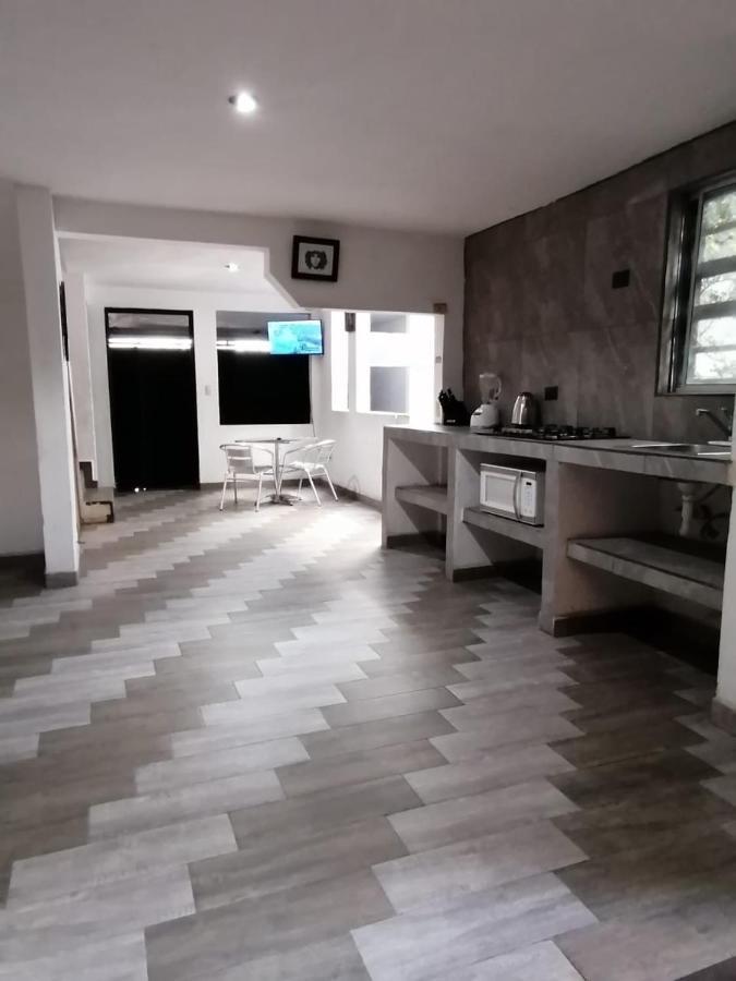 Black&white Casa Privada Con Alberca Villa Monterrey